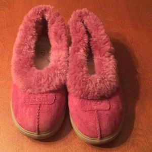 Women’s UGG slippers